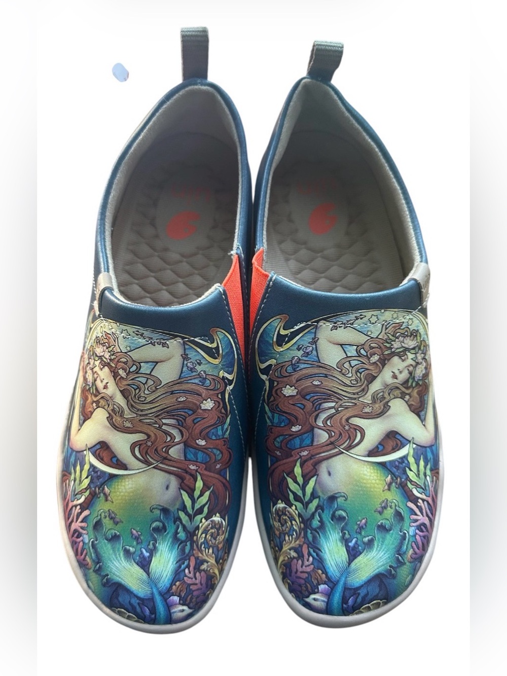 NWT THE LITTLE MERMAID TOLEDO Womans Mermaid Art Slip-On 7 US